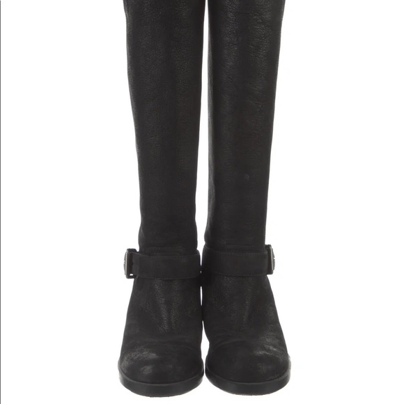 Prada boot w buckle - Picture 2 of 5